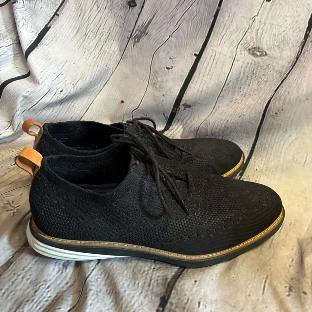Cole Haan Stitchlite Black Modern Prep Day to Night Athletic Dress Oxford 11.5M